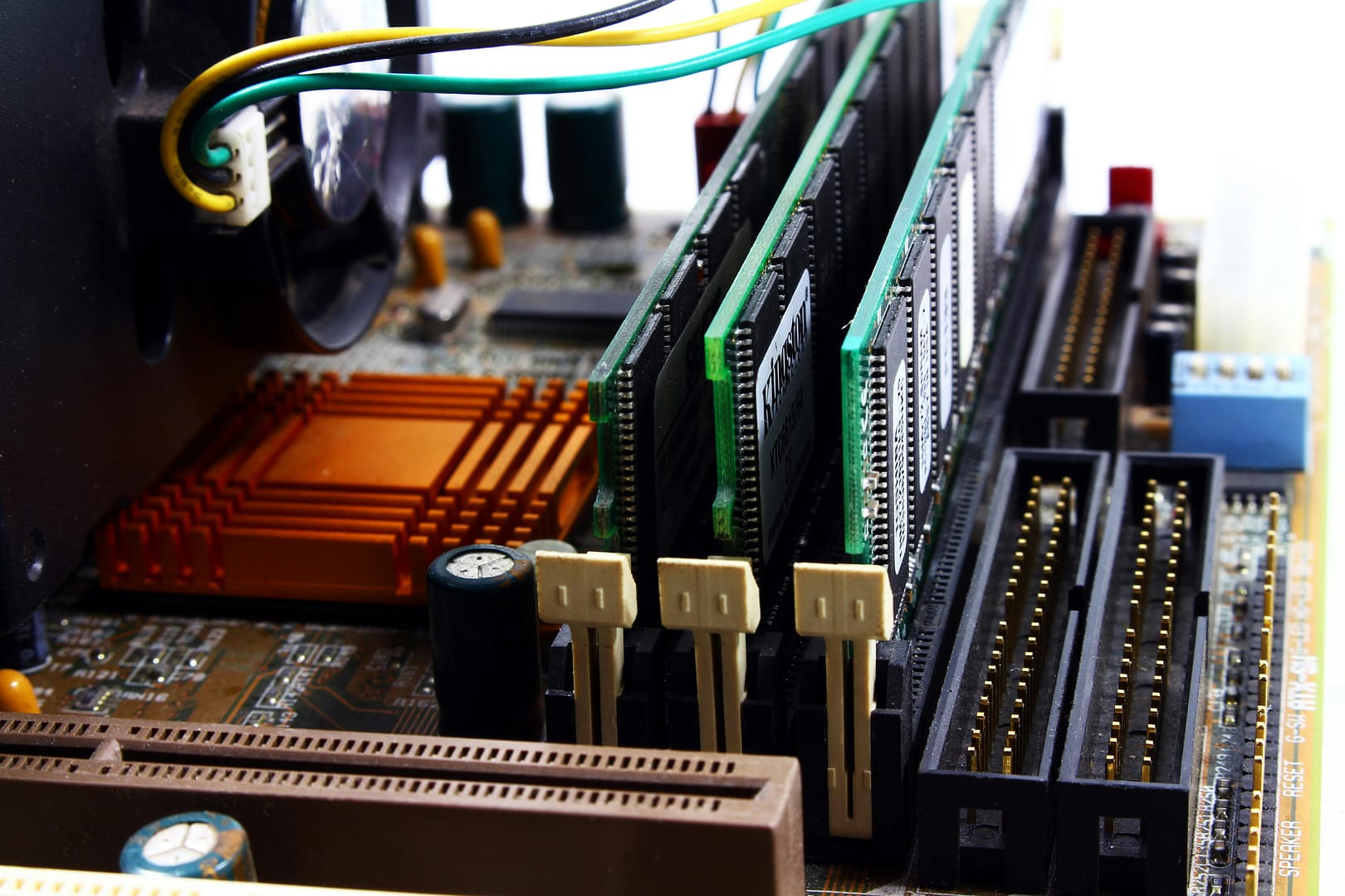 What is Hardware as a Service (HaaS)? A Smarter Way to Manage IT Infrastructure 1 hardware as a service